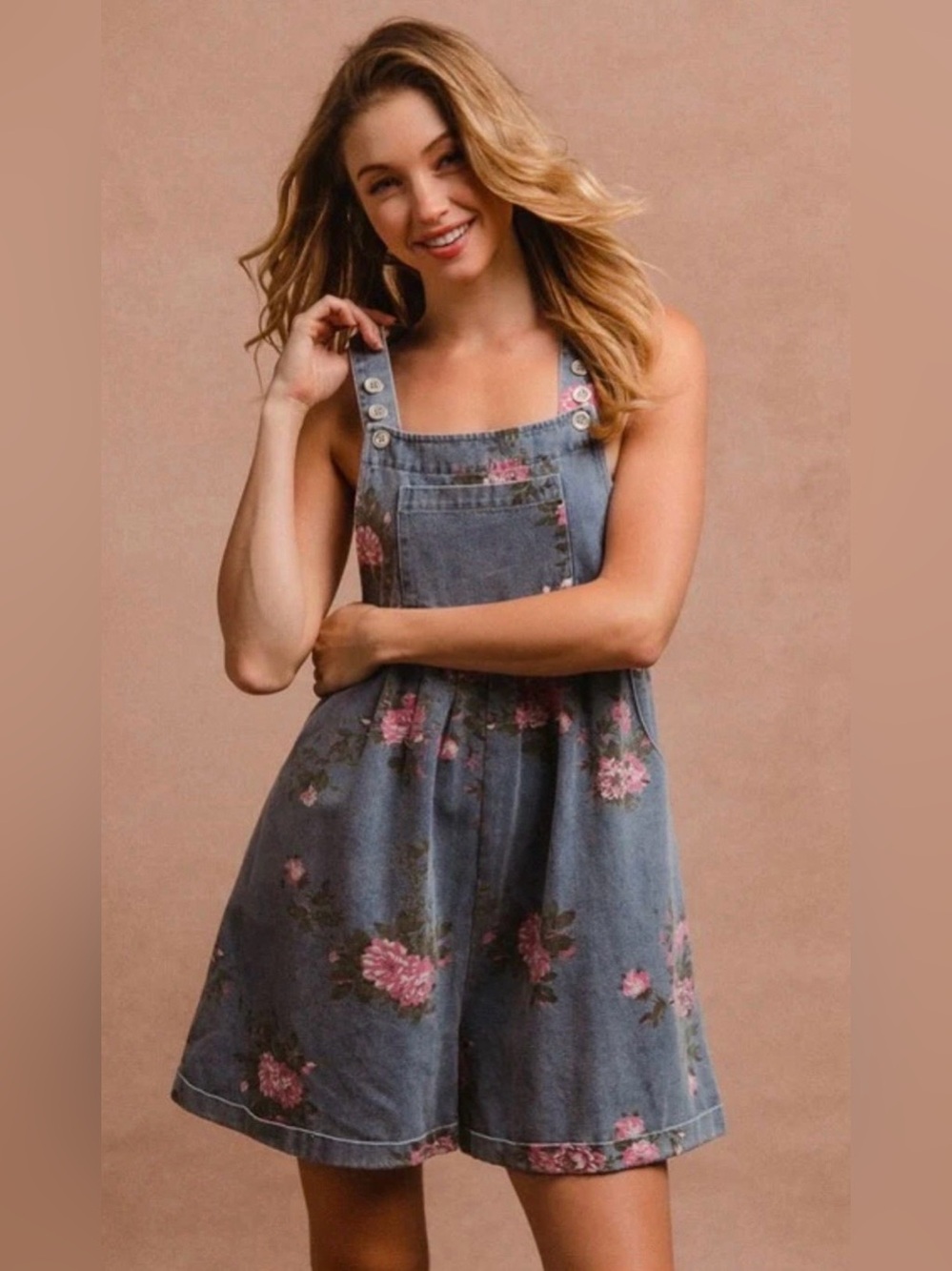 BIBI FLORAL PRINT DENIM SHORTALLS MEDIUM NWT